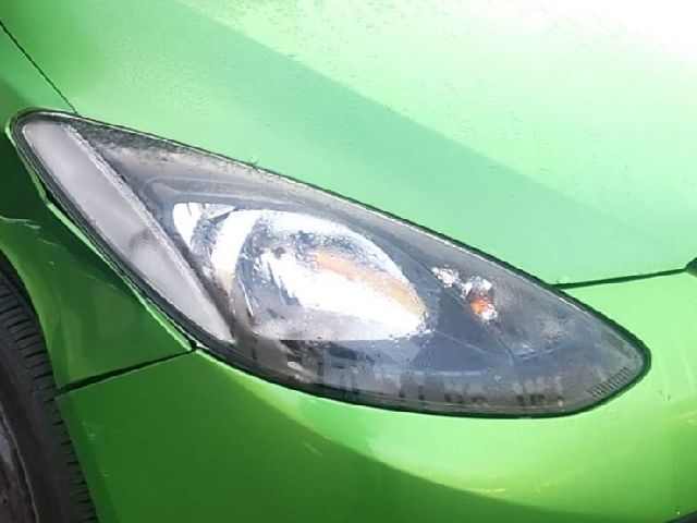 ヘッドライトの交換 費用はどれくらい 交換方法や交換時期についても解 廃車ひきとり110番スタッフコラム ヘッドライトの交換 費用はどれくらい 交換方法や交換時期についても解 廃車ひきとり110番スタッフコラム
